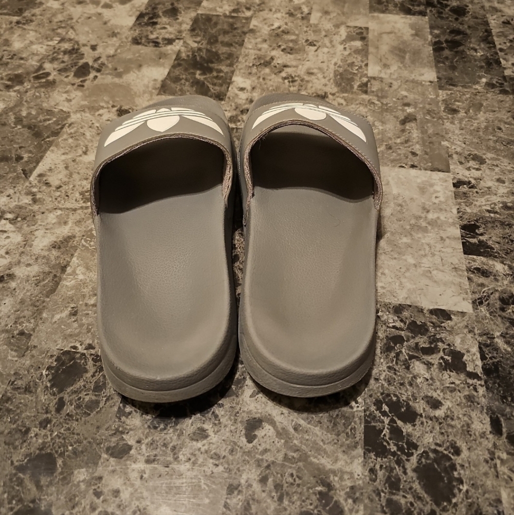 Adidas Trefoil Slides - Picture 3 of 6
